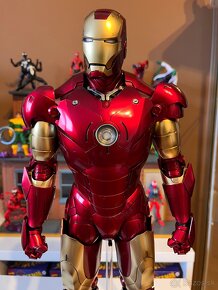 Hot Toys IRON MANA MARK 3 1/4 - 2