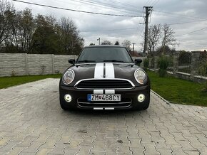 MINI Cooper D Clubman - 2