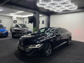 Volkswagen Arteon R-line 2.0tsi 140kw 6000km 2023 1.majiteľ - 2