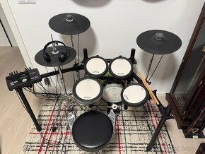 BUBNY - Yamaha DTX582K Electonic Drum Kit - NOVÉ (7/24) - 2