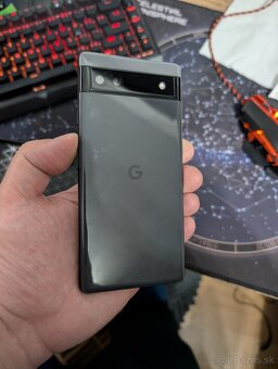 Predám Google pixel 6a 5G charcoal - 2