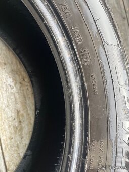 225/60 R17 Dunlop dot 3821 - 2