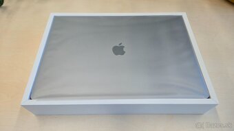 P: MacBook Pro 16" SK Space Gray - 16GB, 1TB, 5500M, 900e - 2