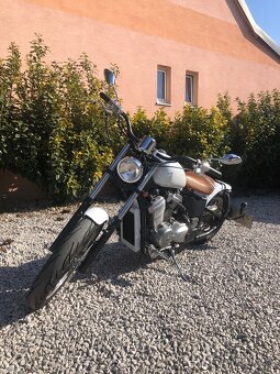 Honda VT600 Shadow Custom - 2