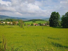 Pozemok vhodný na výstavbu rodinného domu, chalupy - 2