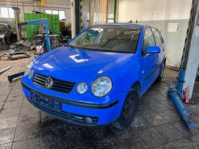 Lacno rozpredám vozidlo VW Polo 2002-2009 na náhradné diely - 2