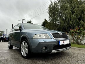 Škoda Octavia Scout 2.0 TDI 4x4 - 2