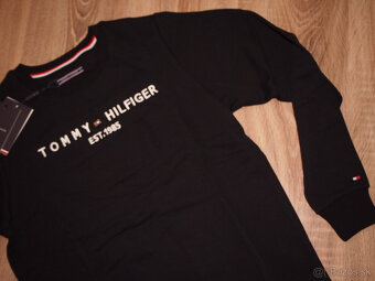 Tommy Hilfiger dámska čierna mikina - 2