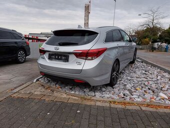 Hyundai i40 PREMIUM MAX MAX výbava 104kw. - 2