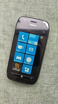 NOKIA Lumia 710 Black - 2