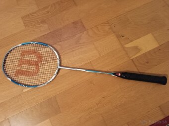 Badmintonová raketa zn. Wilson - 2