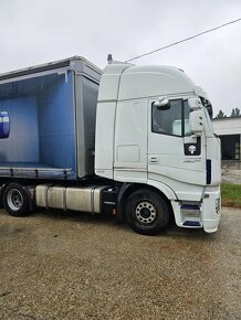 IVECO Stralis 460 HI-WAY - 2