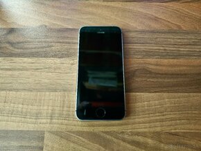 iPhone SE (2016) 32GB - Space Gray - 2