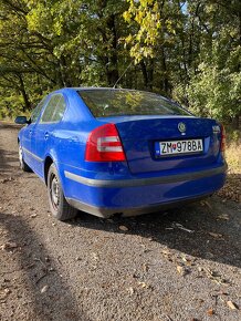 Škoda Octavia 2 1.6 benzín - 2