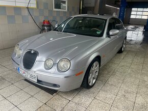 Jaguar S-Type 4,2 V8 300Ps - 2