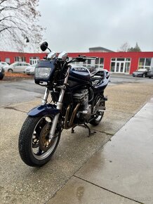 Suzuki Bandit 600 - 2