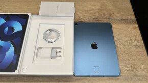 Apple iPad 10,9palcový Wi-Fi + Cellular 256GB Silver - 2