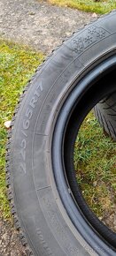 Predám zimné pneu Sava eskimo 225/65r17 - 2