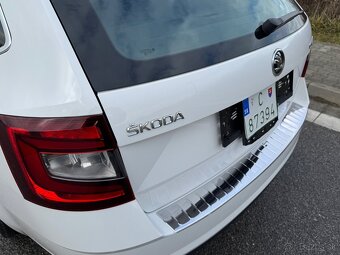 Predám Škoda Octavia Combi 2,0tdi Style 7DSG - 2