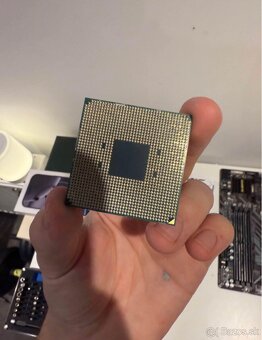 AMD Ryzen 5 5600X - 2