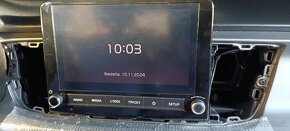 Multifunkčné rádio s 8" displejom na Kia Rio YB od 2020 - 2