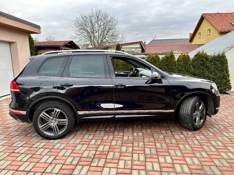 Volkswagen Touareg 3.0 TDI 193KW R-Line Facelift Panoráma - 2