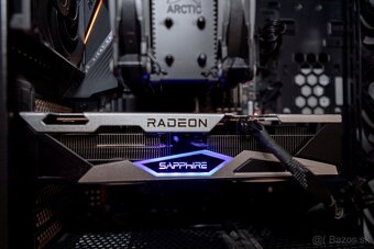 NITRO+ AMD Radeon™ RX 6650 XT - 2