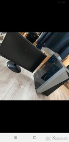 Herny PC Intel i5-6500/Radeon RX 570 +monitor - 2