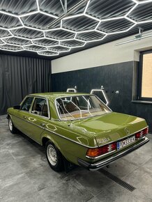 Mercedes W123 230E 1980 - 2