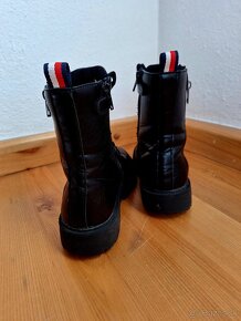 Tommy Hilfiger 36 veľkosť,  čierne - 2