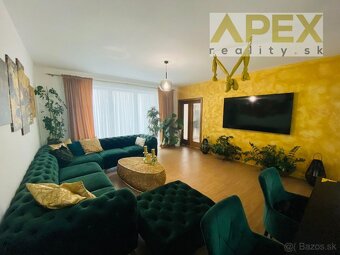 Exkluzívne APEX reality 4i zariadený rodinný dom vo Vrbovom - 2