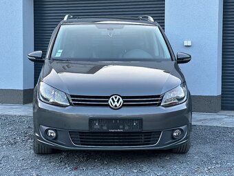 VW TOURAN 1.6 TDI 77 KW ediceLIFE PANORAMA TAŽNÉ 2013 - 2