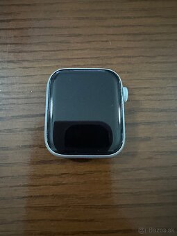 Apple Watch SE 44 mm - 2