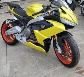 Rozpredám Aprilia RS 660 - 2