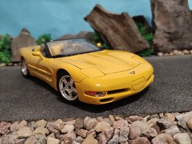 Prodám model 1:18 Chevrolet corvette Cabrio 1998 - 2