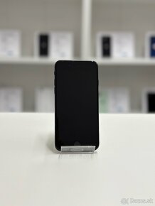 ZÁRUKA 2 ROKY /  Apple iPhone SE 2020 64GB Black - 2