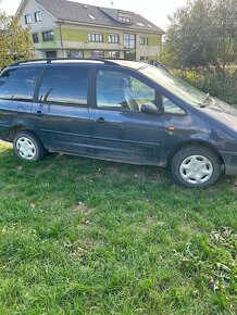 volkswagen sharan 1.9 tdi 81kw - 2