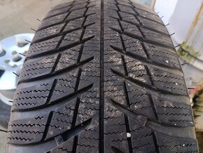 Zimné Pneumatiky Bridgestone 215/65 r17 - 2