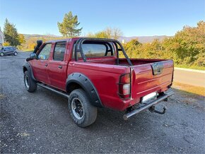 Nissan Navara D22 2.5tdi 4x4 2004 - 2