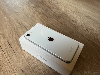 iPhone SE 2020 - 2