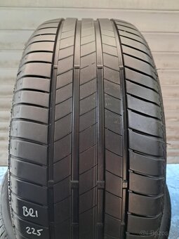 Bridgestone letné 225/50/R17 - 2