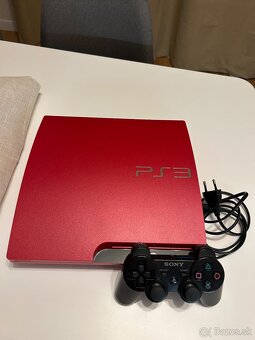 PlayStation 3 Scarlet Red + 40” Sony TV zadarmo - 2