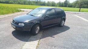 VW Golf 4 1.6i automat - 2