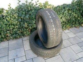 Predám 2x zimné pneu Continental 215/50 R18 92VXL - 2