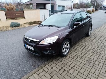 Ford Focus 1.6, 74kW, benzín - 2