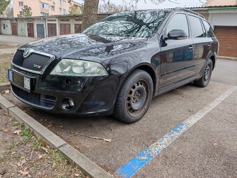 Škoda octavia 2 RS - 2