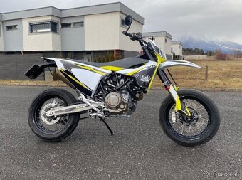 HUSQVARNA  701 SUPERMOTO - 2