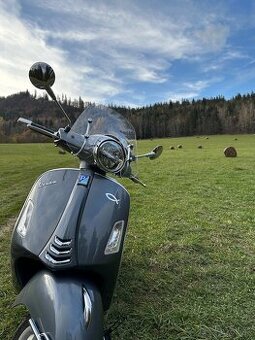 PIAGGIO VESPA GTS 125 - 2