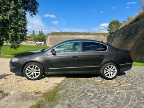 Volkswagen Passat 2.0TFSi - 2