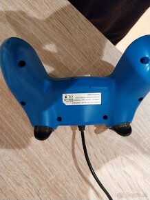 Joystick, ovládač na ps4 - 2